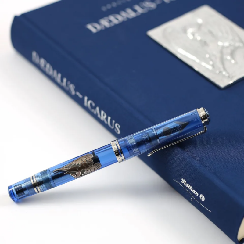 Pelikan Dedalus Icarus astuccio by Fulker